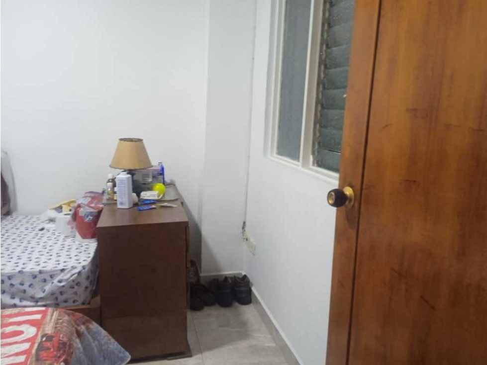 VENDO CASA PRIMER PISO EN  FLORENCIA CON PARQUEADERO EN ANTEJARDIN