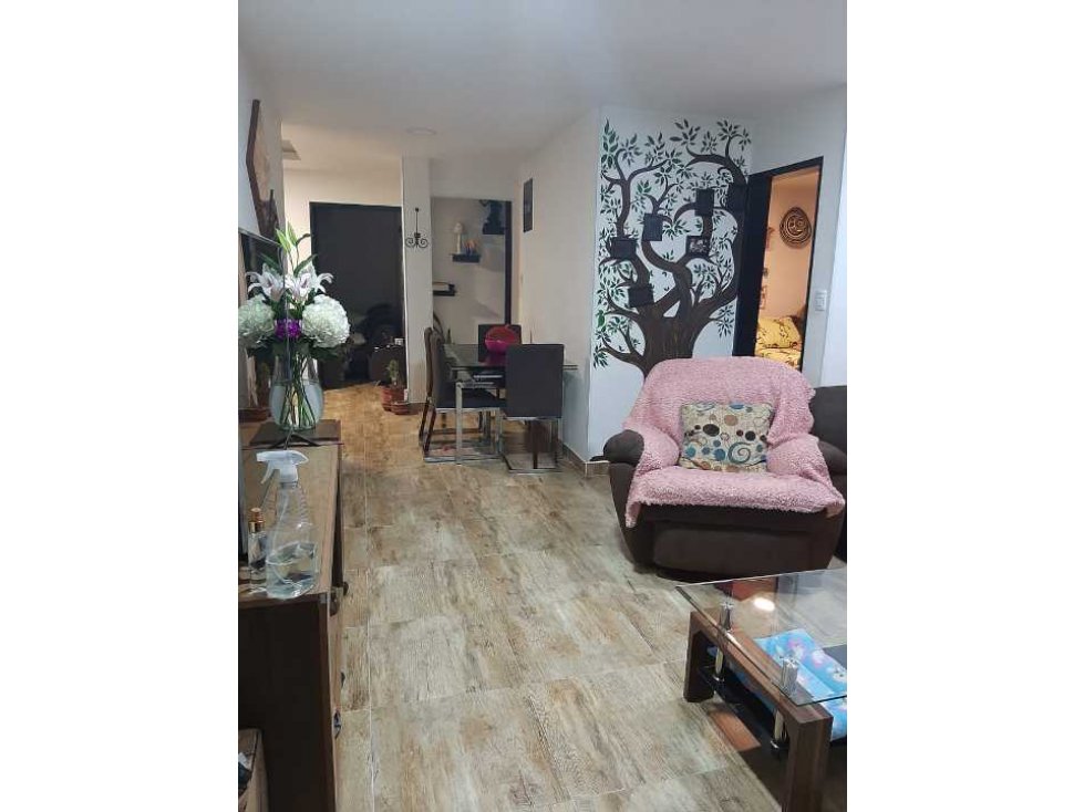 VENDO  APARTAMENTO EN EL CENTRO DE PEREIRA