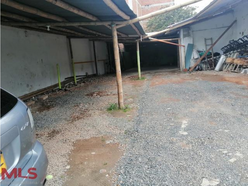 VENDO LOTE EN ZONA RESIDENCIAL(MLS#235311)