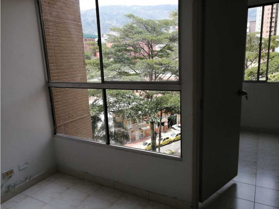 Venta apartamento al frente de la universidad de Antioquía