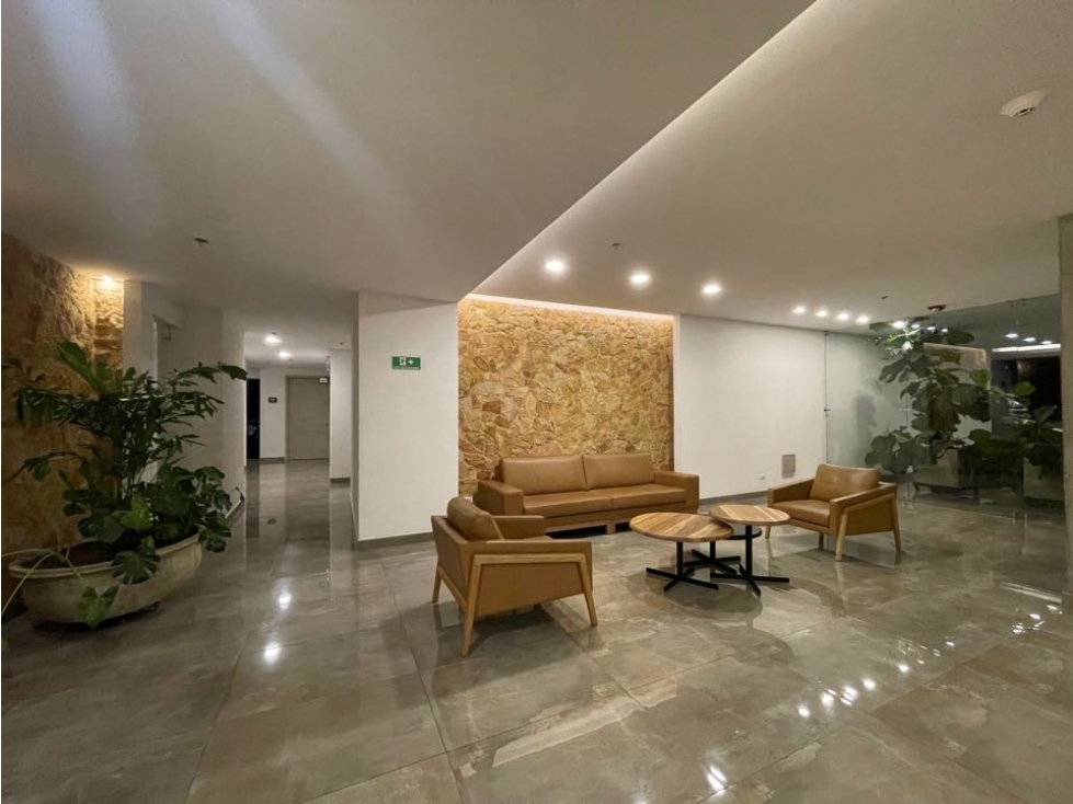 Venta Apartamento Duplex Cristales  ( H & m)