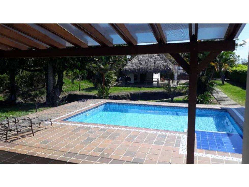 CASA CAMPESTRE VENTA