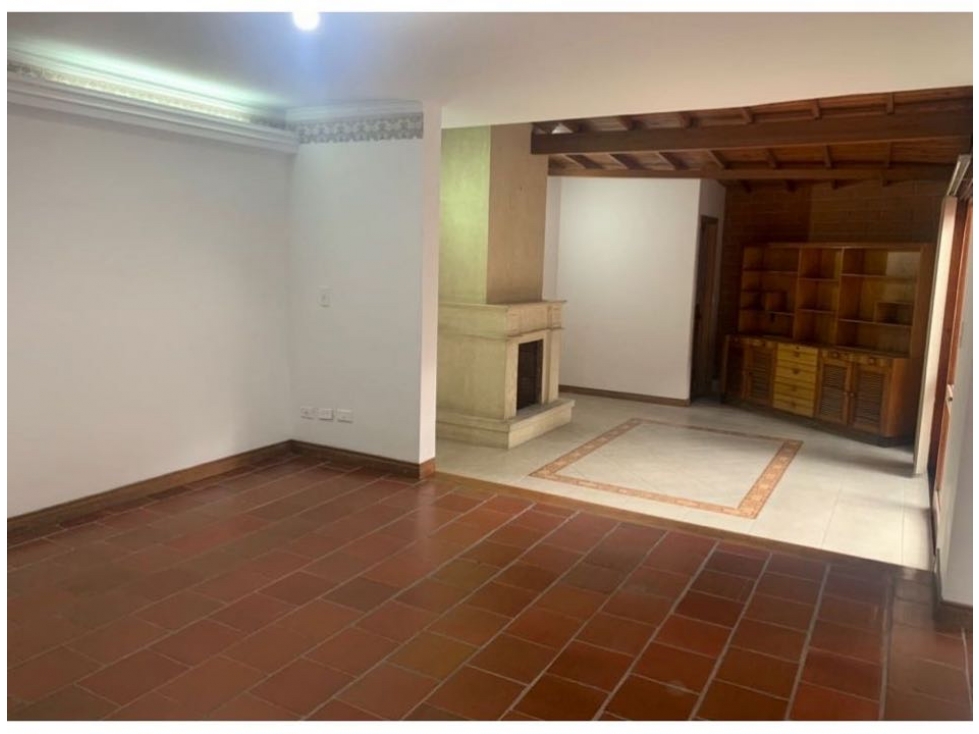 VENTA CASA ENVIGADO LOMA ESCOBERO PARTE BAJA