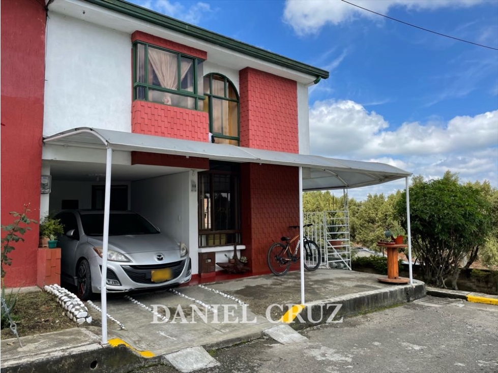 VENTA CASA ESQUINERA CONJUNTO CENTAURO - POPAYÁN