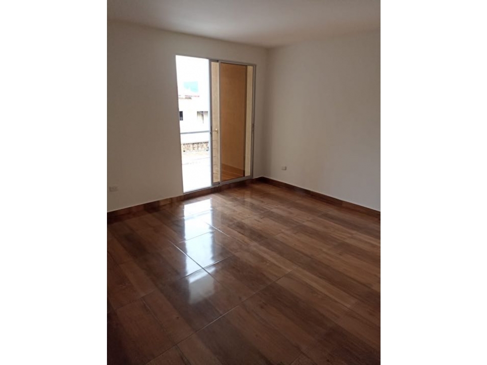 VENTA DE APARTAMENTO EN EL RECREO