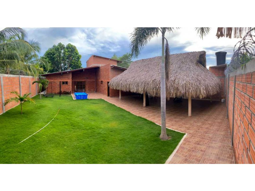 VENTA DE CASA CAMPESTRE EN GARZONES, MONTERIA