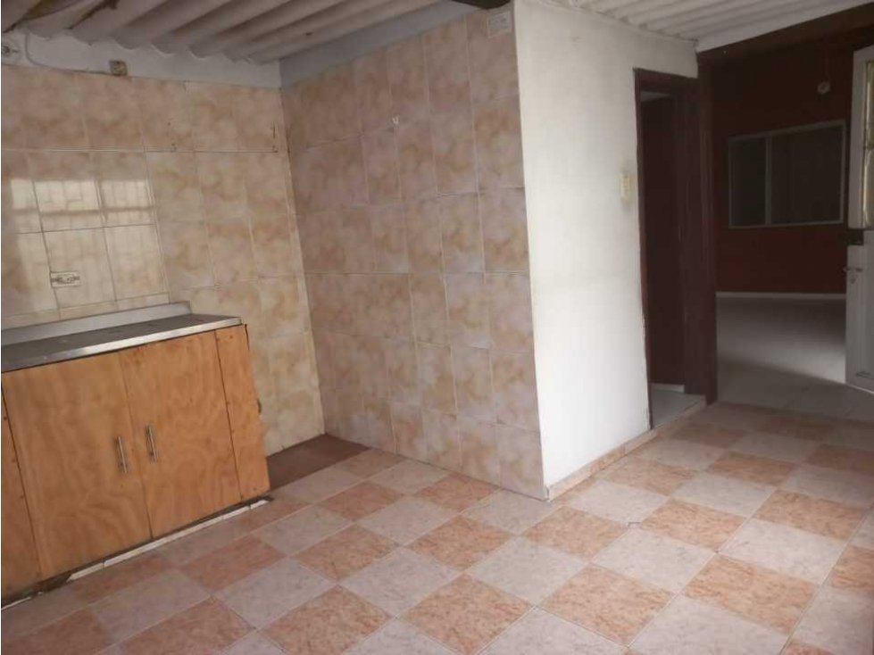 VENTA DE CASA RENTABLE BOGOTÁ KENNEDY CENTRAL