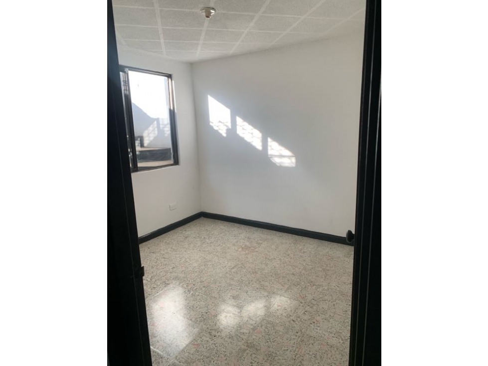 VENTA DE EDIFICIO EN EL B. LA FLORESTA