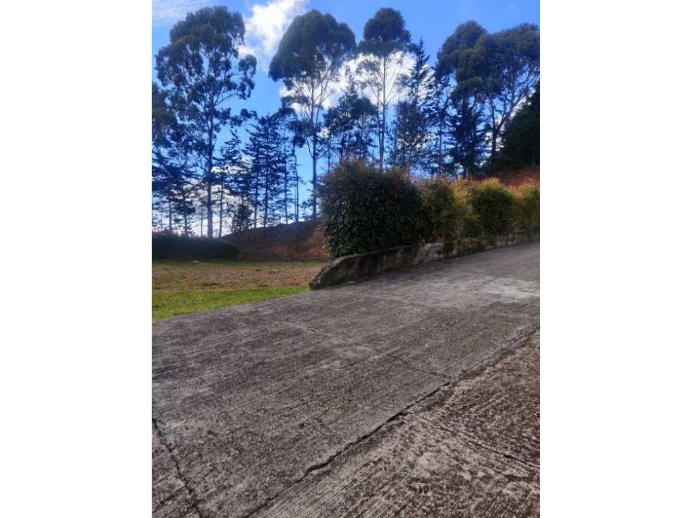 VENTA LOTES EN EL ESCOBERO CERCA AL COLEGIO HONTANARES