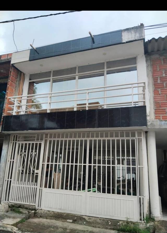 Casa en Venta En Poblado Campestre de 2 Plantas mas terraza